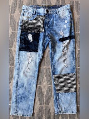 Desigual Light Skinny Jeans Patchwork Embroidery Lace Distressed Size 30”x 26”